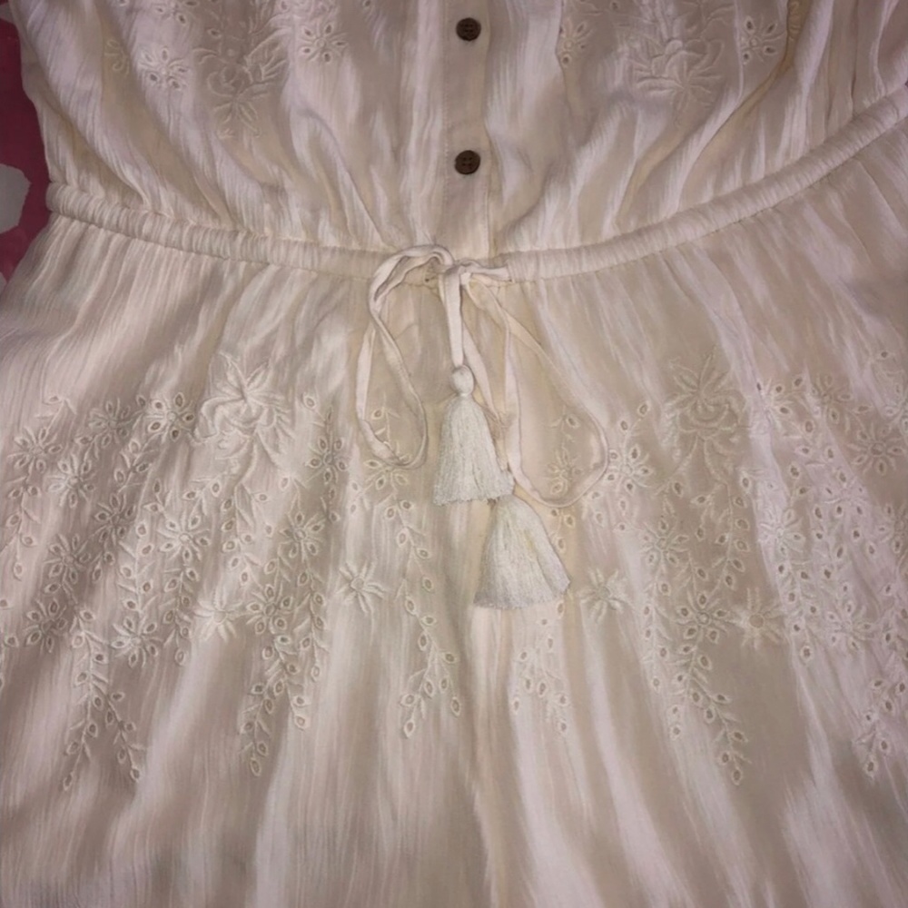 American Eagle Off The Shoulder Romper - Picture 2 of 6